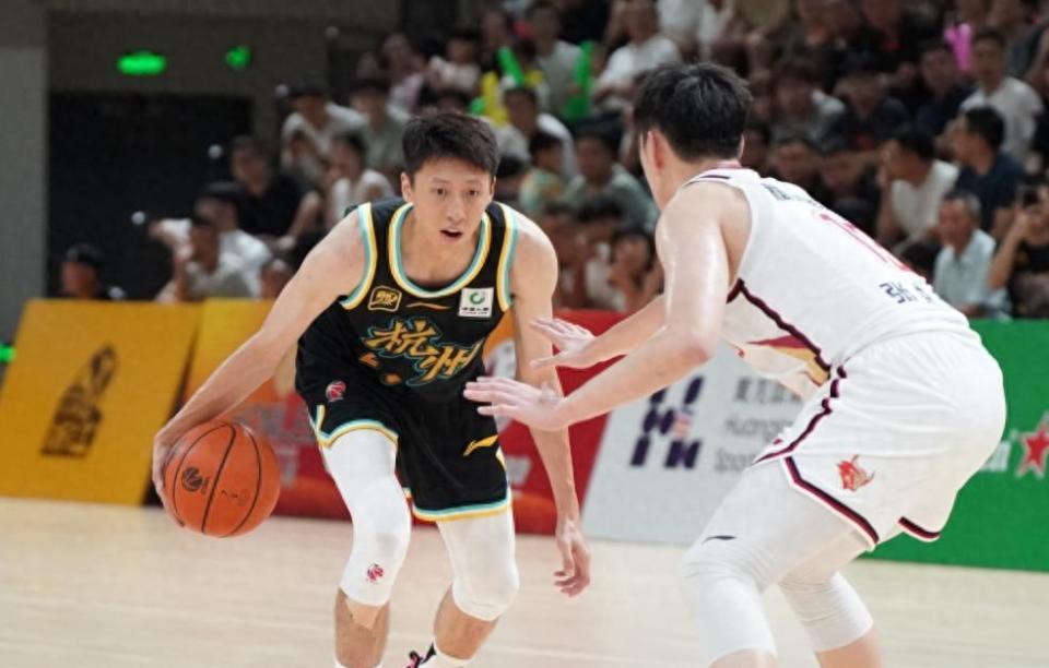 终未能拉开 终未能拉开